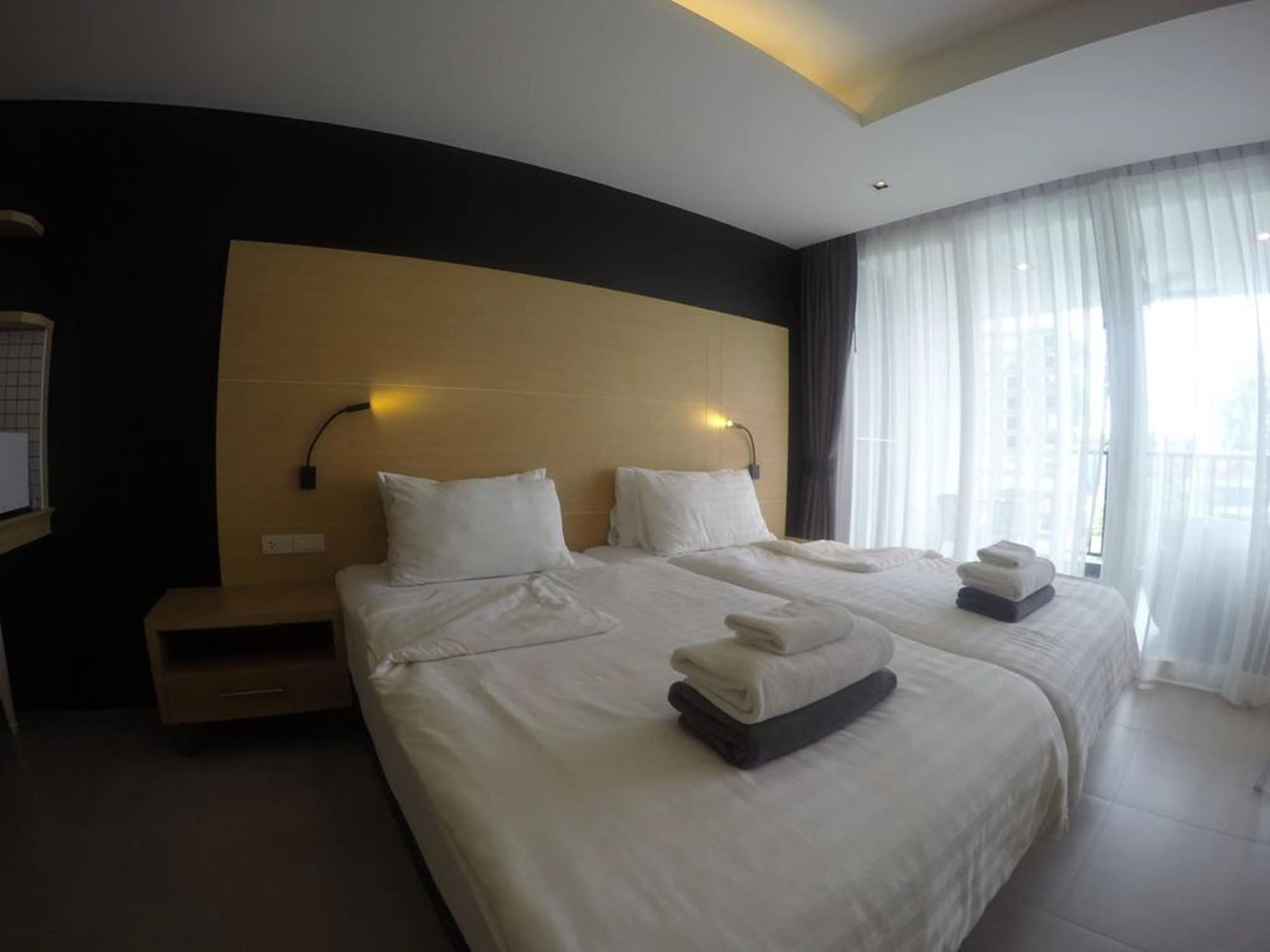 Vivace Hotel Камала Бийч Екстериор снимка