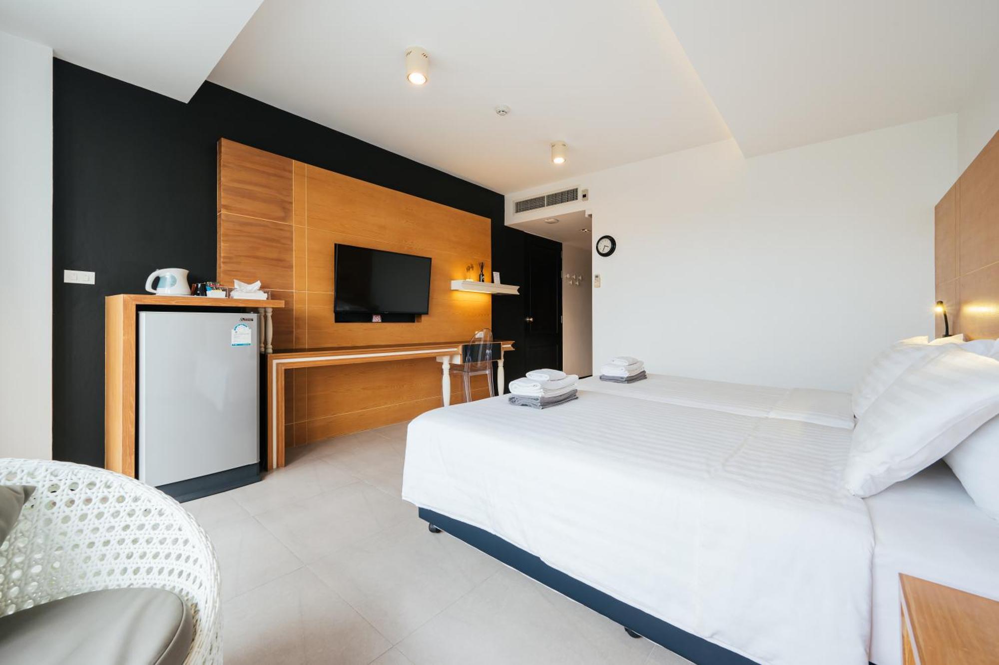 Vivace Hotel Камала Бийч Екстериор снимка